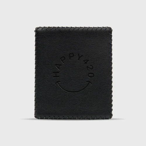 Happy420-Equipment-Lederstash-01.webp Neu! ✨ Luxus Leder Baggie ✨Wildcard Large